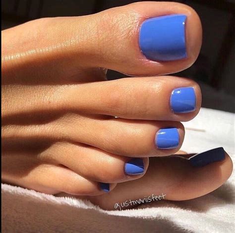 sexy toenail colors|The 15 Best Nail Colors to Wear on Your Toes 